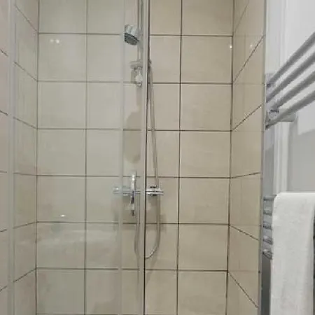 Szálloda Hillcrest *